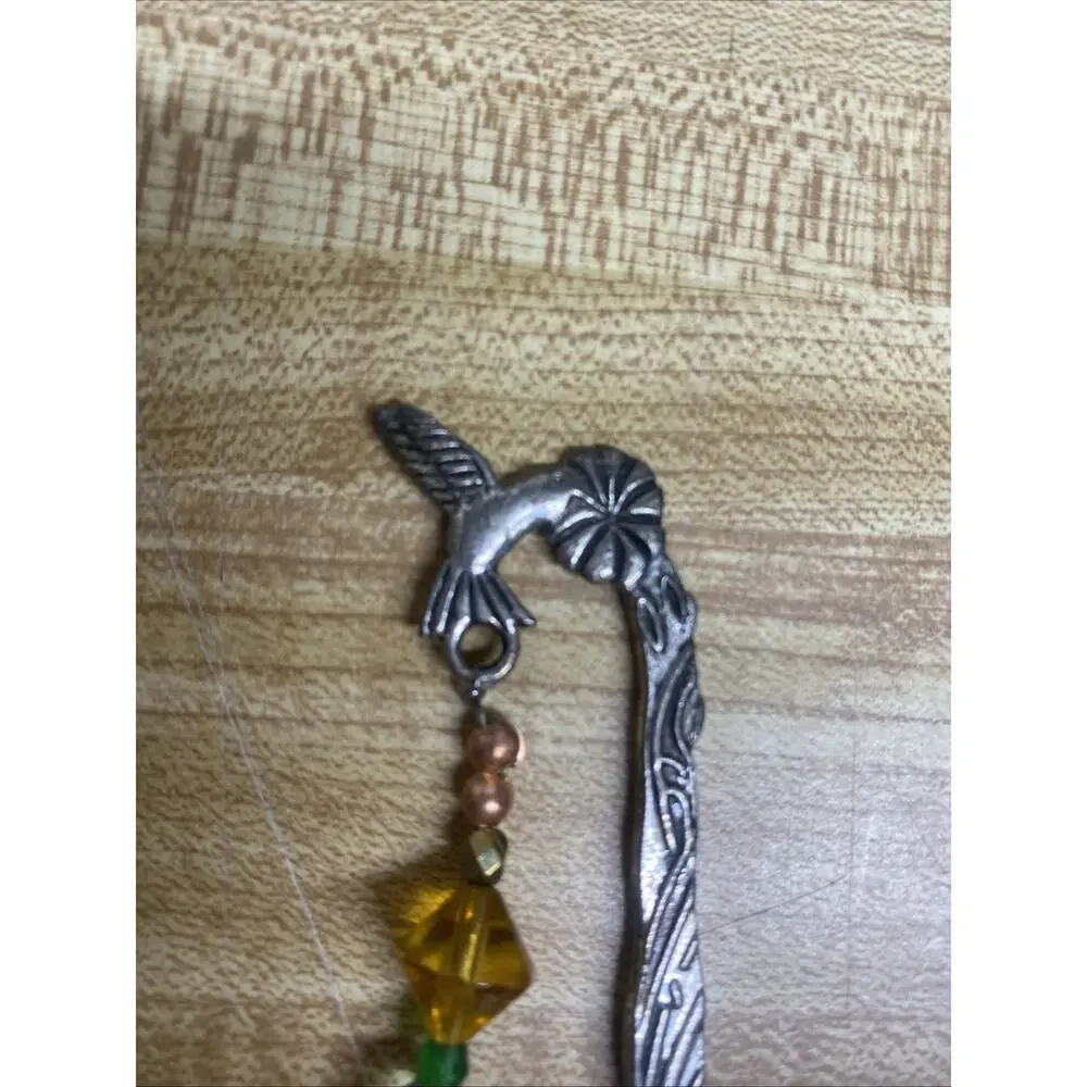 Handmade Hummingbird Bookmark Pewter Hook Beads Heart Charm